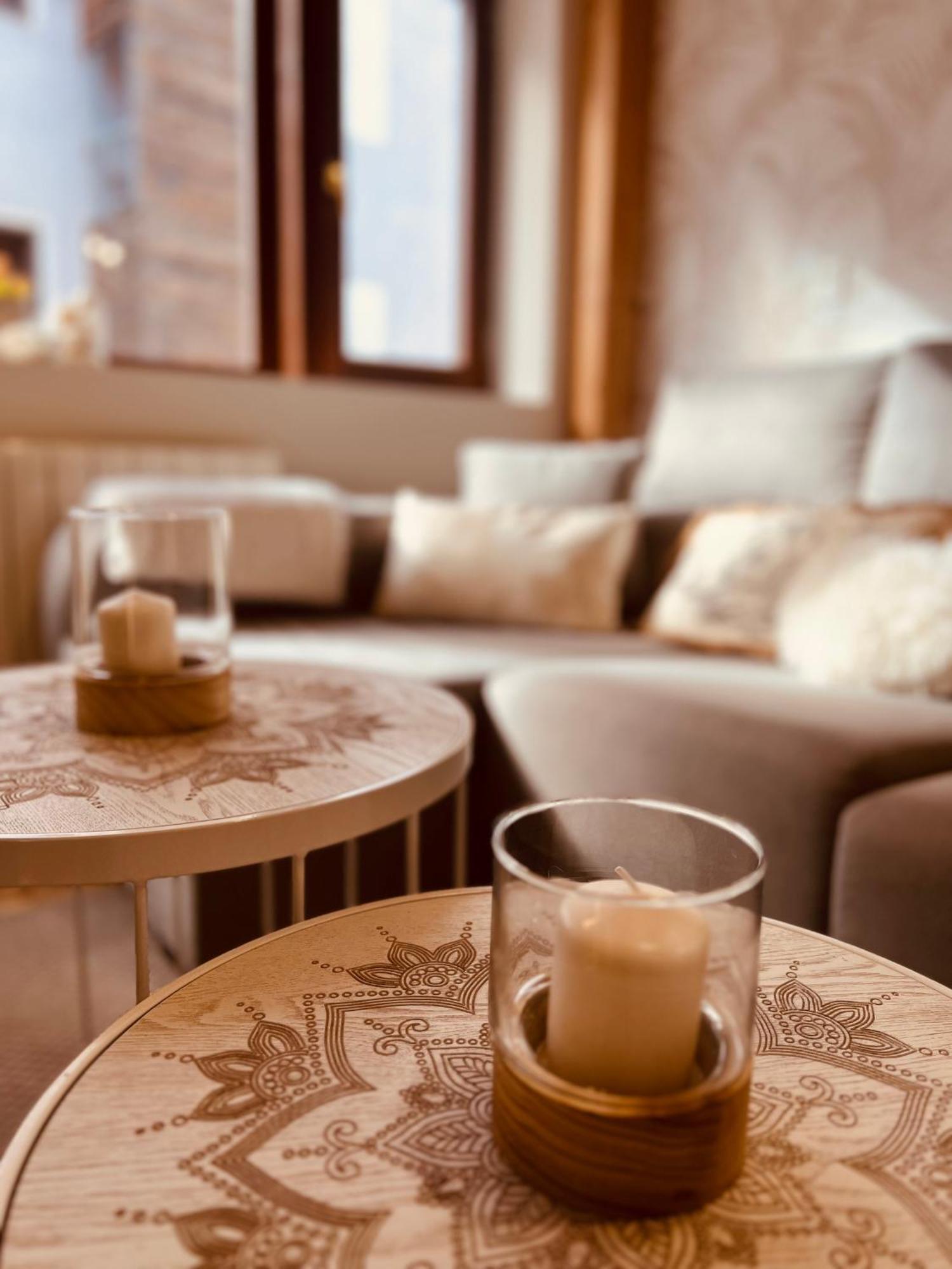 El Capricho De Claudia_ Apartamentos Burgos Catedral Екстериор снимка
