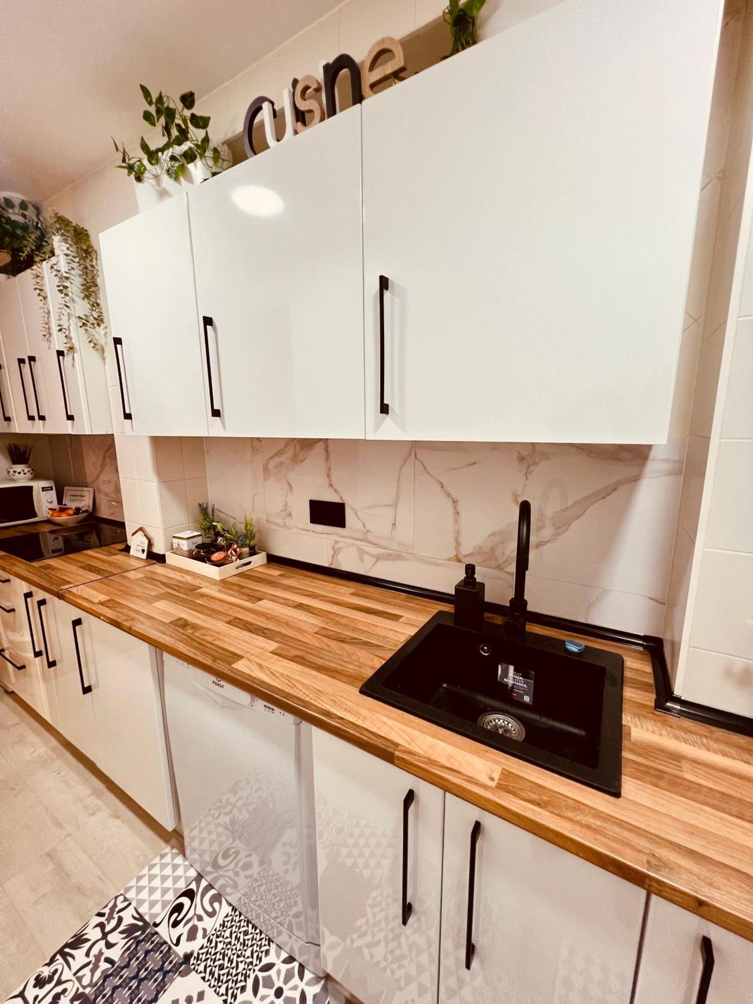 El Capricho De Claudia_ Apartamentos Burgos Catedral Екстериор снимка